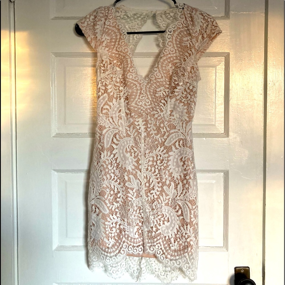 Lace Open Back Bodycon Minidress